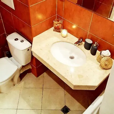 Front Door To The Gondola And Town Centre アパート *