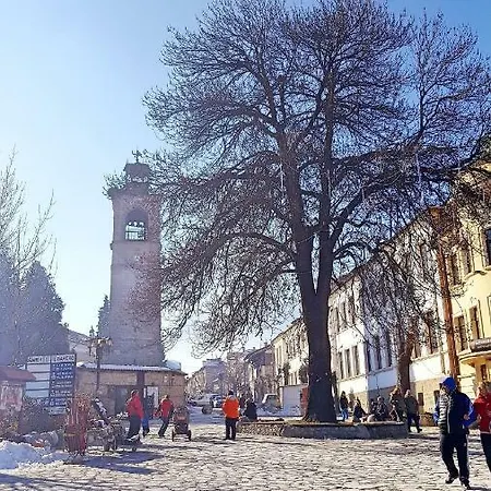 Front Door To The Gondola And Town Centre Apartment