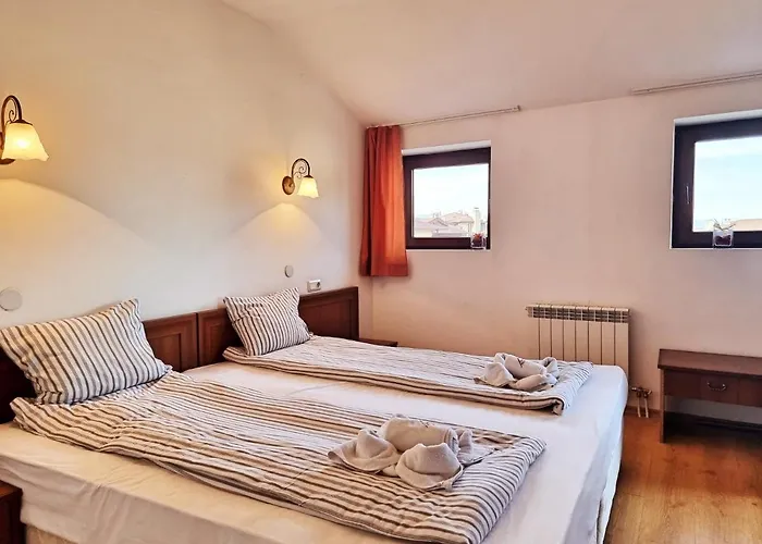 Apartment Front Door To The Gondola And Town Centre *