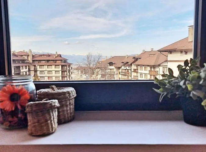 Apartman Front Door To The Gondola And Town Centre