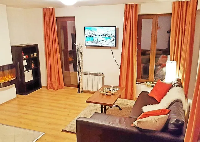 Apartment Front Door To The Gondola And Town Centre Bansko