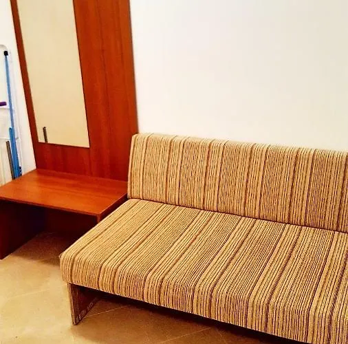 Front Door To The Gondola And Town Centre * Banszko