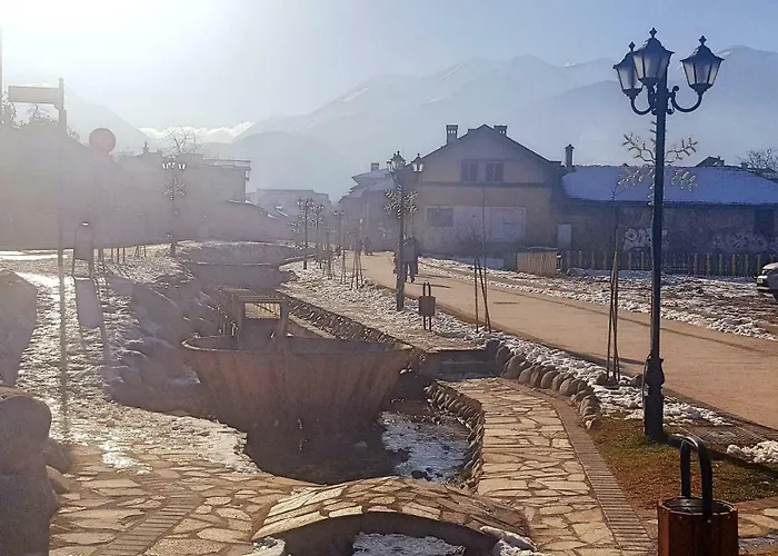 Apartment Front Door To The Gondola And Town Centre Bansko