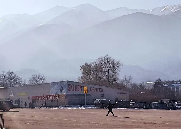 Front Door To The Gondola And Town Centre Banszko